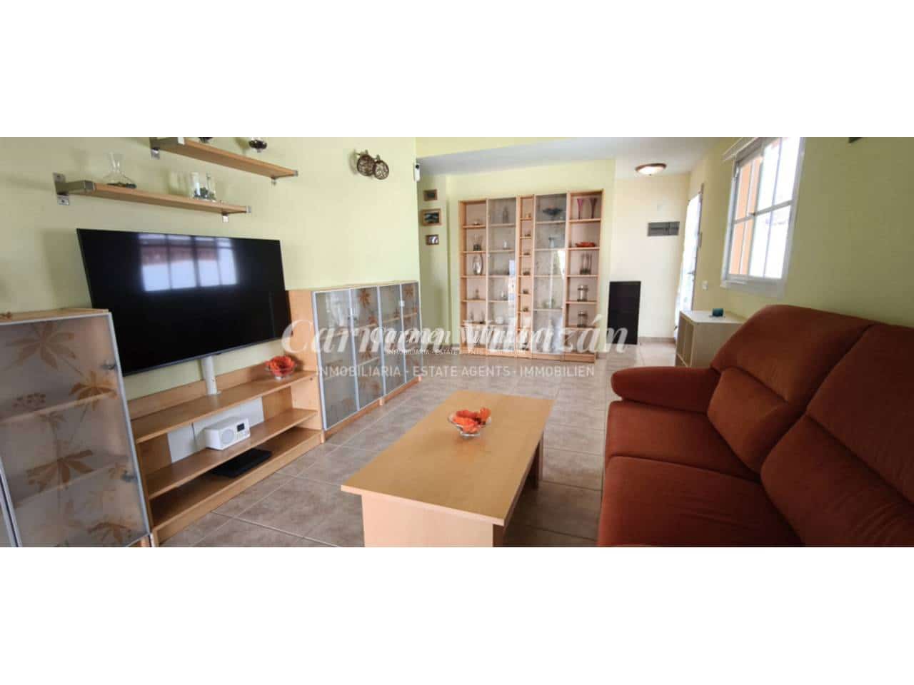 2 bedroom Bungalow for sale in Antigua with pool garage - € 287,000 (Ref: 9790039)