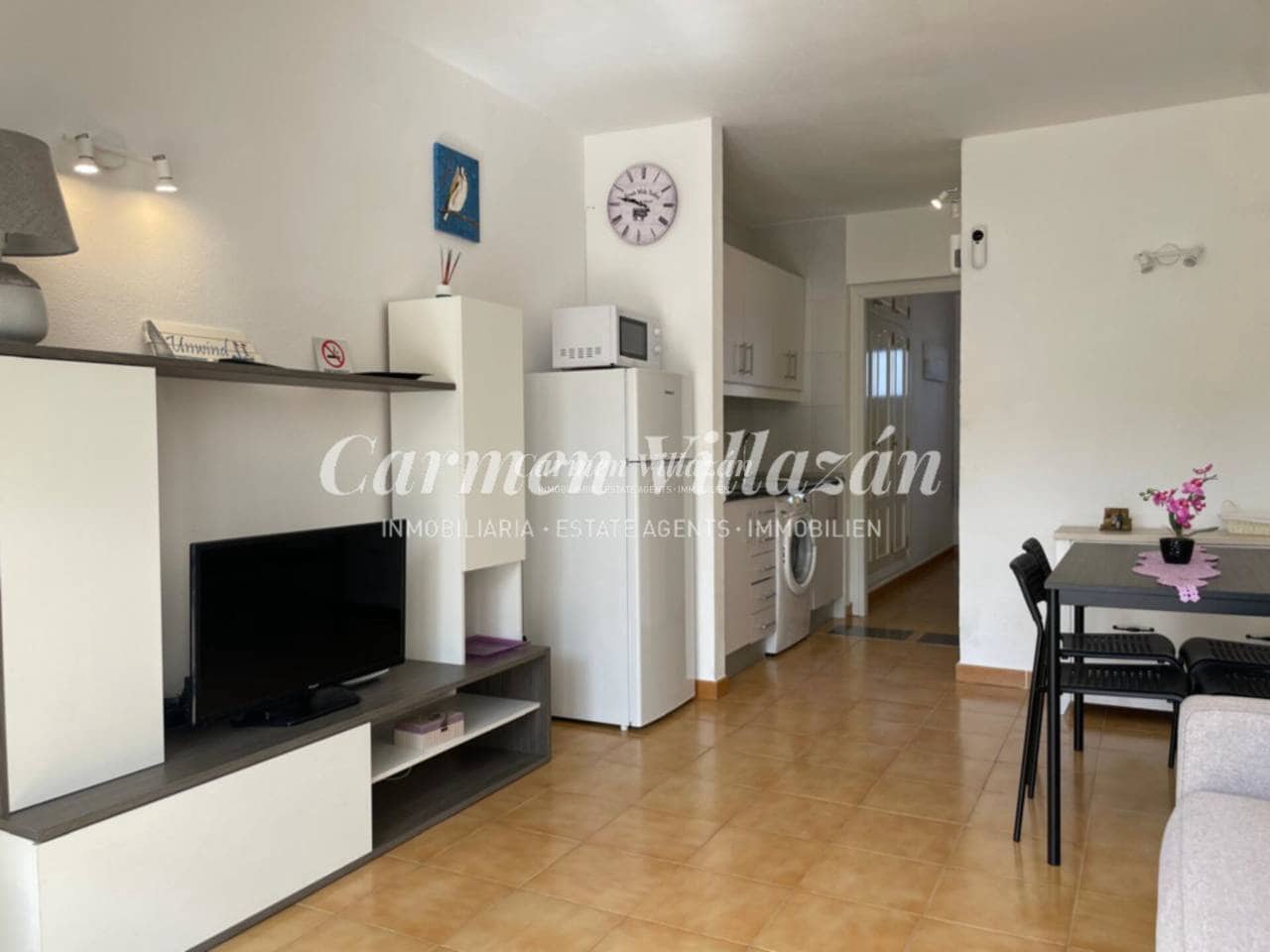 1 quarto Apartamento para venda em Costa de Antigua com piscina - 127 000 € (Ref: 9795936)