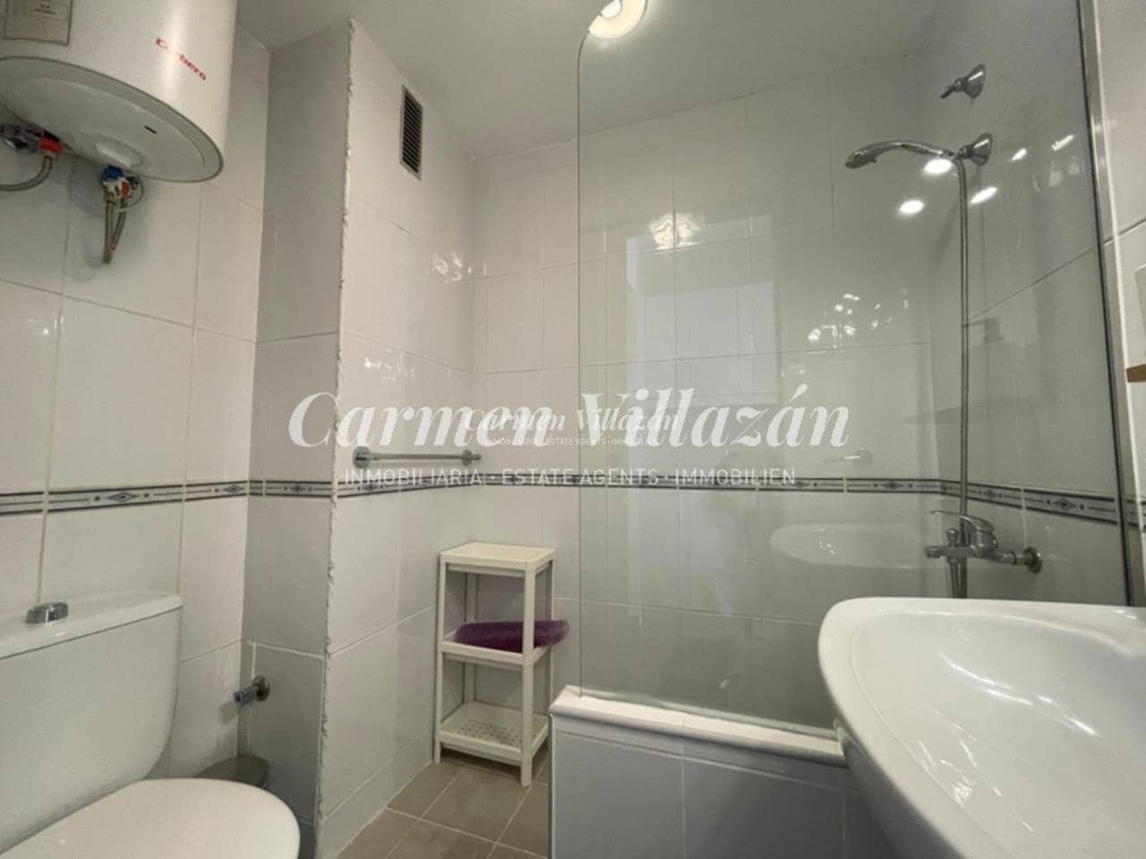 1 quarto Apartamento para venda em Costa de Antigua com piscina - 127 000 € (Ref: 9795936)