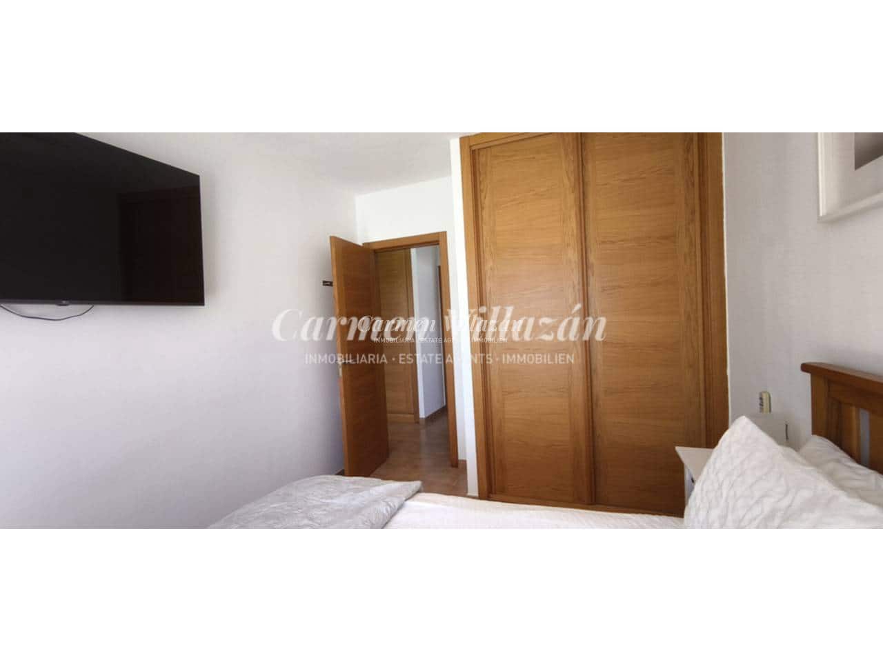 3 slaapkamer Villa te koop in Caleta de Fuste met zwembad garage - € 495.000 (Ref: 9819755)