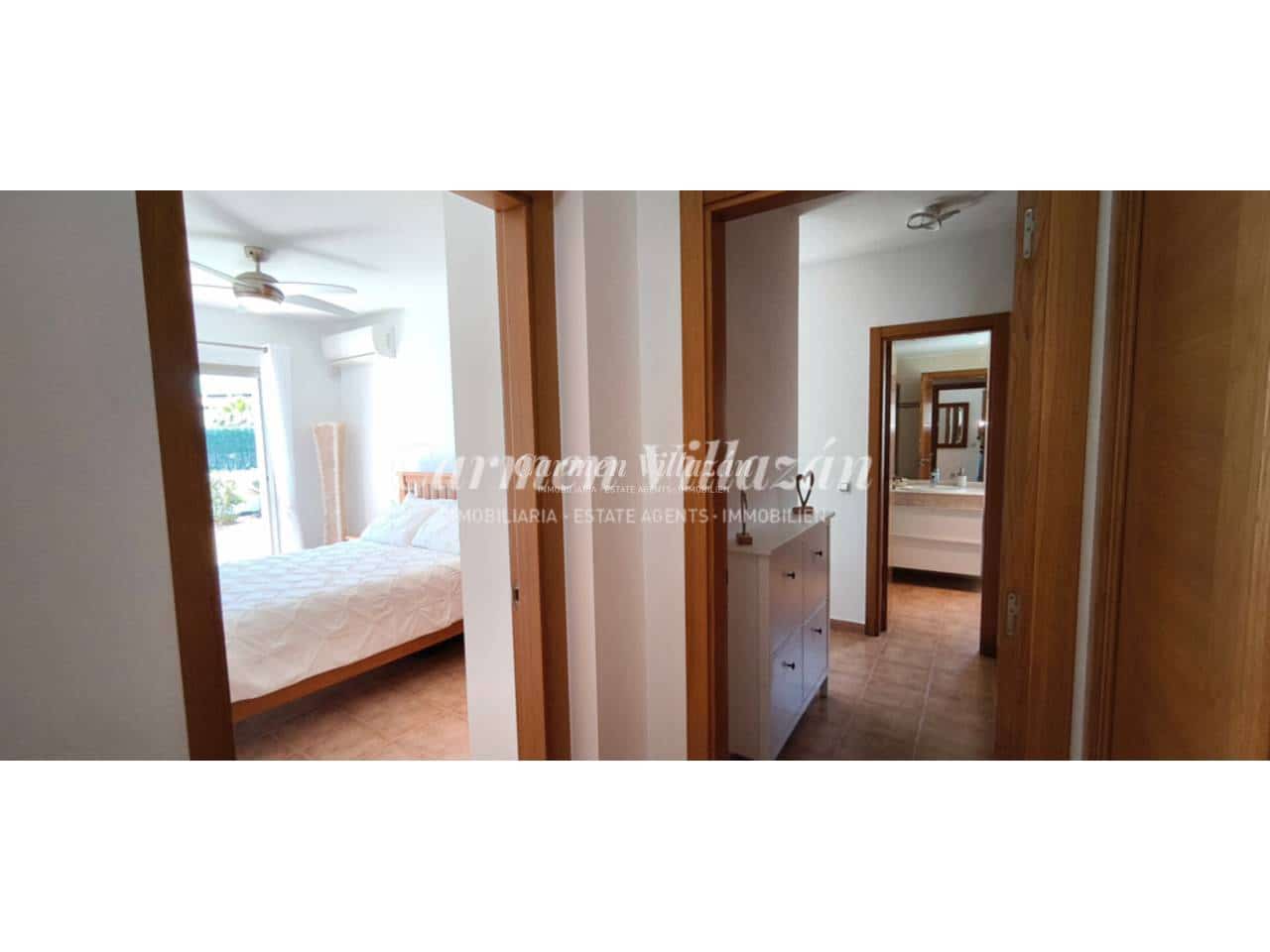 3 slaapkamer Villa te koop in Caleta de Fuste met zwembad garage - € 495.000 (Ref: 9819755)