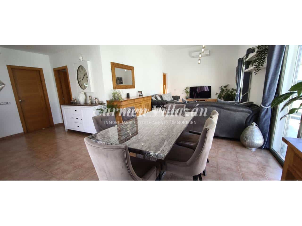 3 slaapkamer Villa te koop in Caleta de Fuste met zwembad garage - € 495.000 (Ref: 9819755)