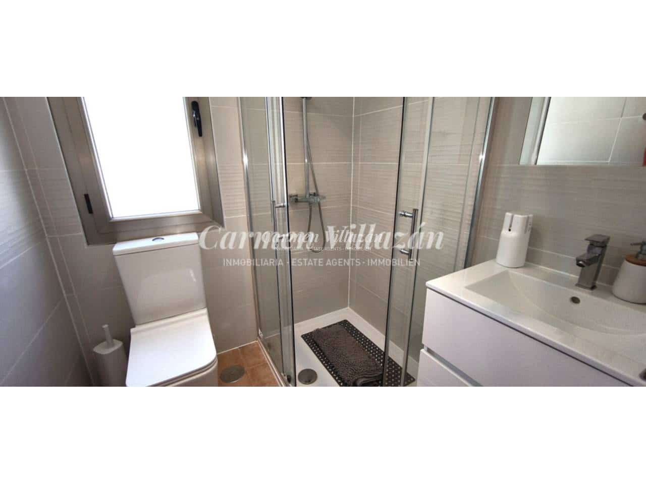 3 slaapkamer Villa te koop in Caleta de Fuste met zwembad garage - € 495.000 (Ref: 9819755)