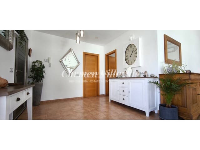 3 Zimmer Villa zu verkaufen in Caleta de Fuste, Antigua mit Pool Garage - 495.000 € (Ref: 9819755)