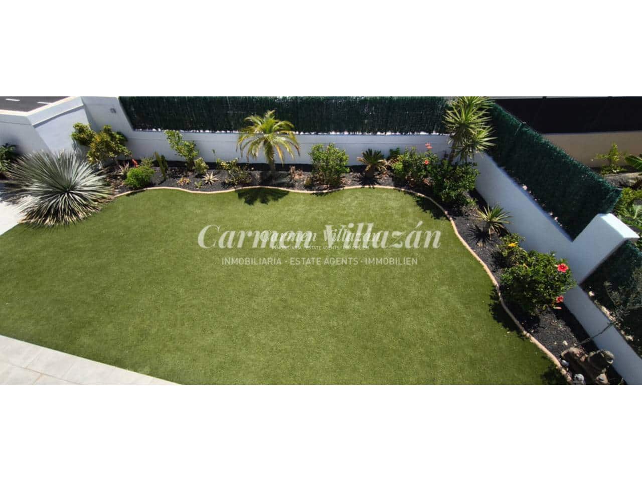 3 slaapkamer Villa te koop in Caleta de Fuste met zwembad garage - € 495.000 (Ref: 9819755)