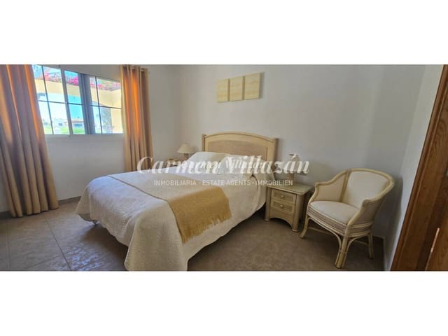 Chalet de 4 habitaciones en Caleta de Fuste, Antigua en venta con piscina garaje - 499.000 € (Ref: 9828171)