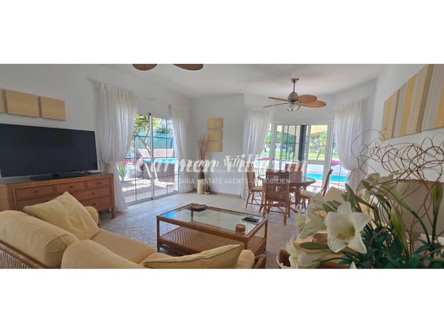 Chalet de 4 habitaciones en Caleta de Fuste, Antigua en venta con piscina garaje - 499.000 € (Ref: 9828171)