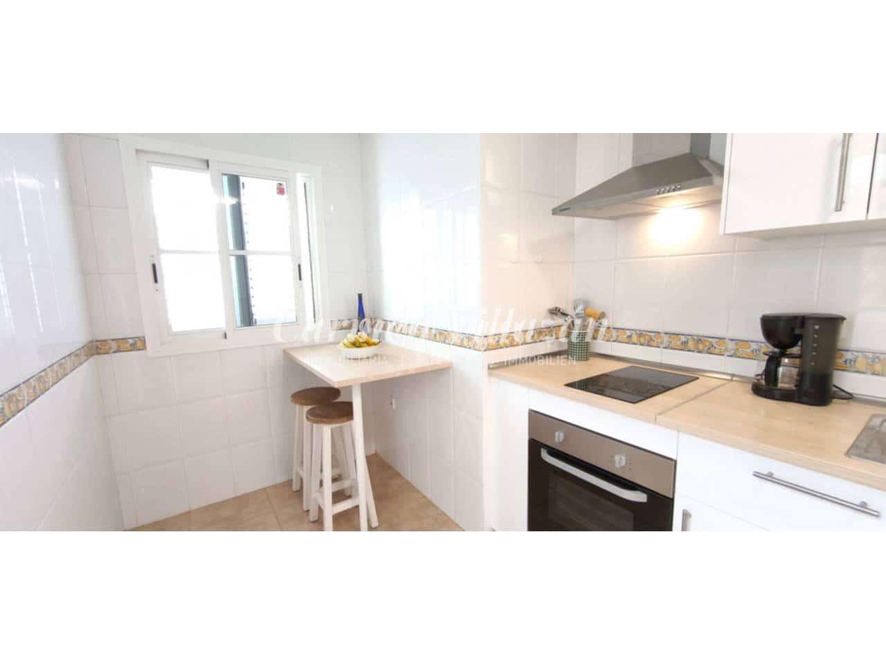 2 slaapkamer Bungalow te koop in Caleta de Fuste met zwembad - € 289.000 (Ref: 9858989)