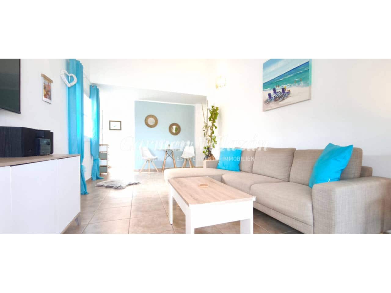 2 slaapkamer Bungalow te koop in Caleta de Fuste met zwembad - € 289.000 (Ref: 9858989)