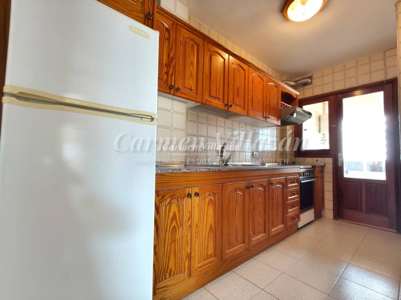 Piso de 4 habitaciones en Puerto del Rosario en venta - 250.000 € (Ref: 9877771)
