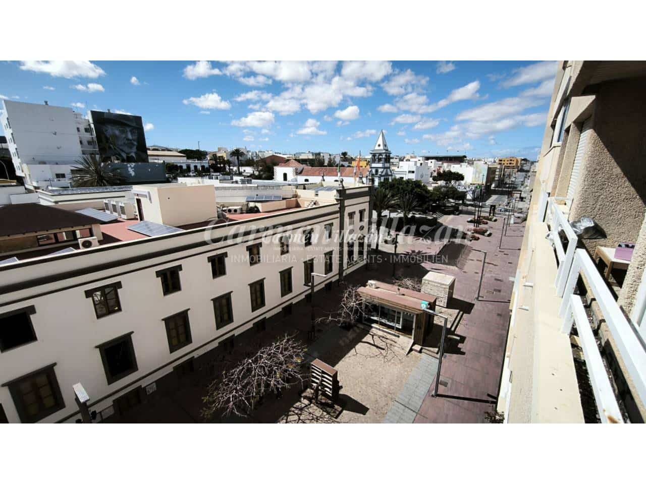 Piso de 4 habitaciones en Puerto del Rosario en venta - 250.000 € (Ref: 9877771)