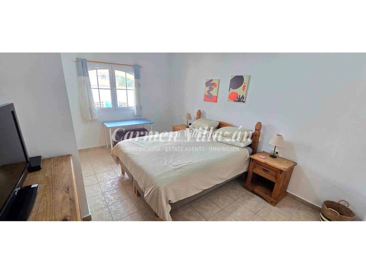3 soverom Villa til salgs i Antigua med svømmebasseng garasje - € 492 000 (Ref: 9883878)