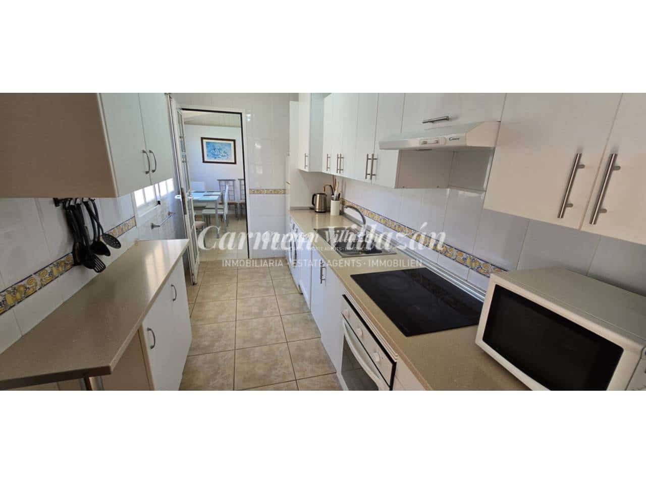 3 bedroom Apartment for sale in Caleta de Fuste with pool garage - € 295,000 (Ref: 9935404)