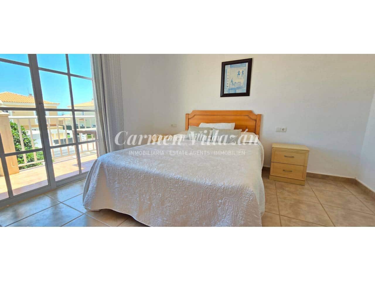3 bedroom Apartment for sale in Caleta de Fuste with pool garage - € 295,000 (Ref: 9935404)