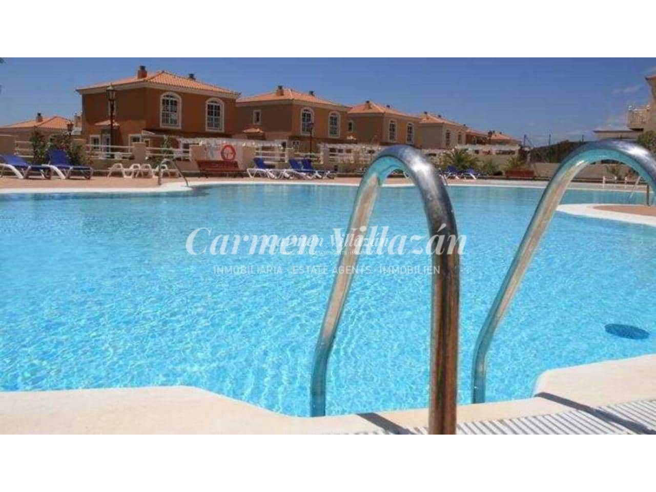 3 bedroom Apartment for sale in Caleta de Fuste with pool garage - € 295,000 (Ref: 9935404)
