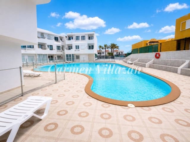 1 quarto Apartamento para venda em Costa de Antigua, Antigua com piscina garagem - 114 000 € (Ref: 9937423)