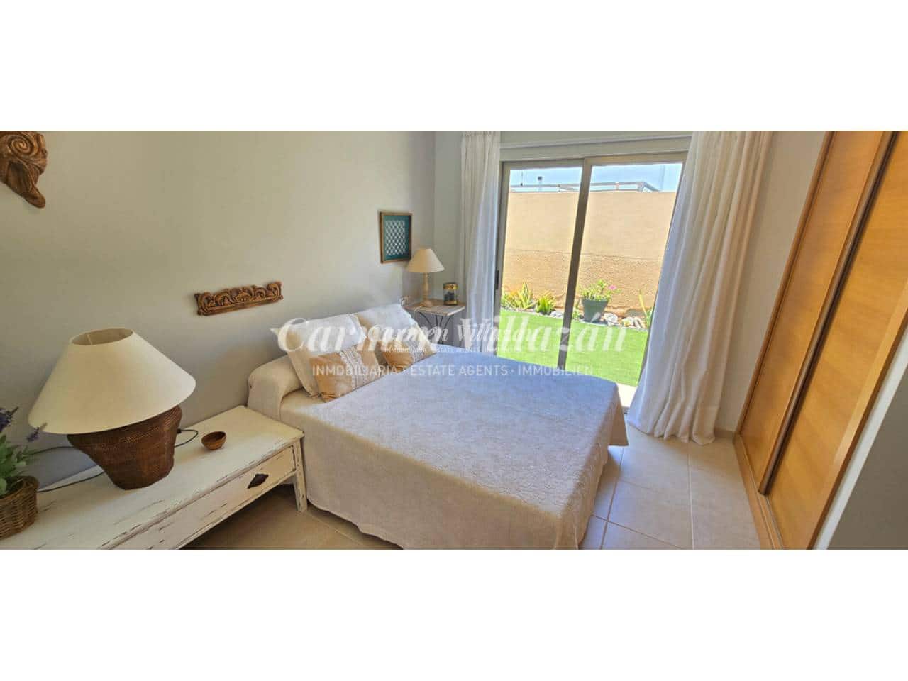 3 chambre Villa/Maison à vendre à Caleta de Fuste avec piscine garage - 450 000 € (Ref: 9945014)