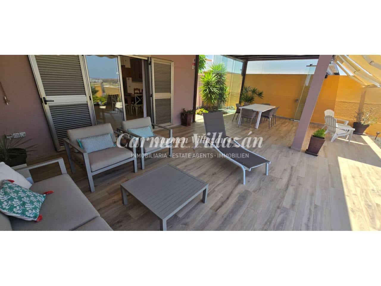 3 chambre Villa/Maison à vendre à Caleta de Fuste avec piscine garage - 450 000 € (Ref: 9945014)