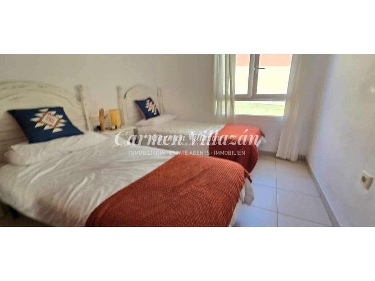 3 Zimmer Apartment zu verkaufen in Caleta de Fuste mit Pool - 265.000 € (Ref: 9996524)