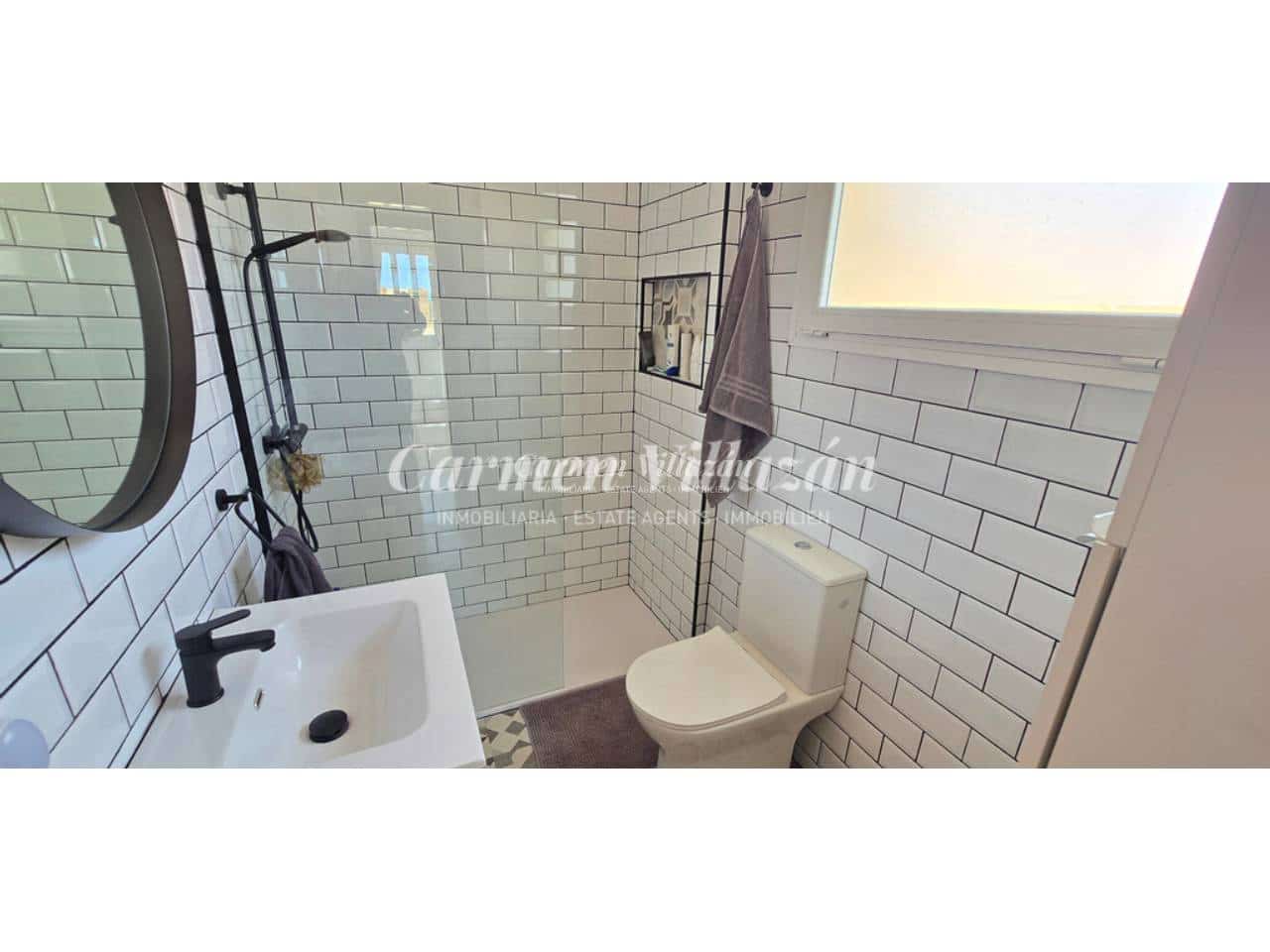 3 Zimmer Apartment zu verkaufen in Caleta de Fuste mit Pool - 265.000 € (Ref: 9996524)