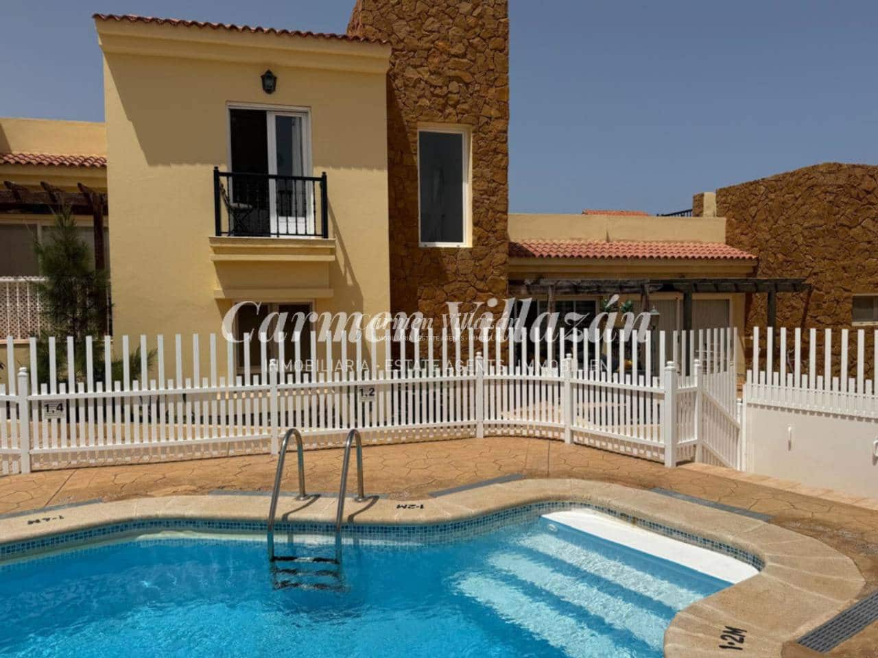 3 Zimmer Apartment zu verkaufen in Caleta de Fuste mit Pool - 265.000 € (Ref: 9996524)