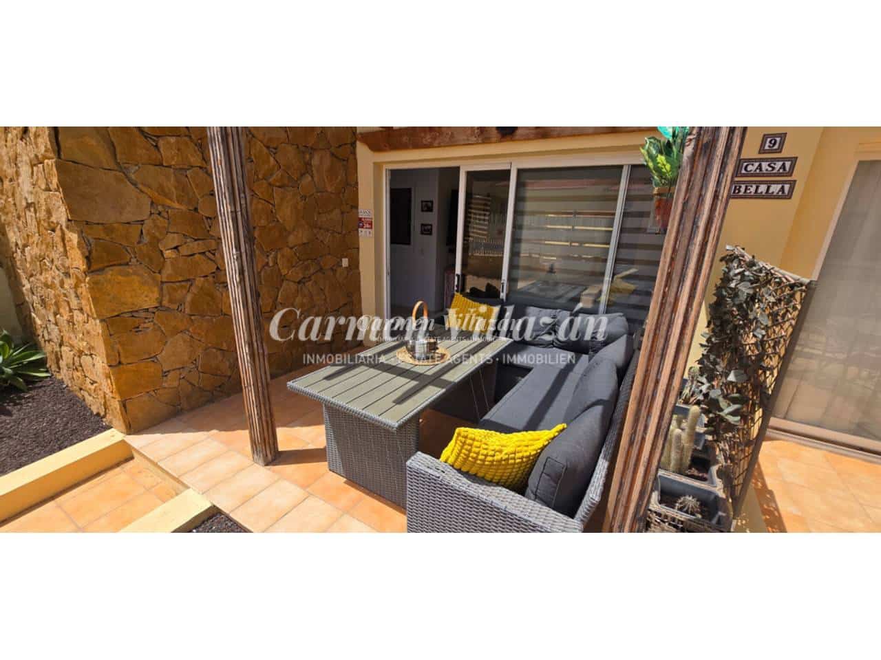 3 Zimmer Apartment zu verkaufen in Caleta de Fuste mit Pool - 265.000 € (Ref: 9996524)
