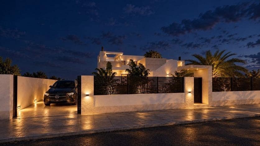 4 soveværelse Villa til salg i Torrevieja med swimmingpool garage - € 799.000 (Ref: 10187329)