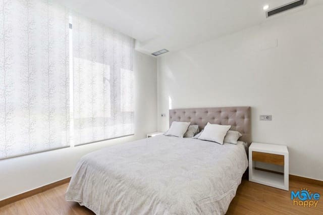 3 sypialnia Willa na sprzedaż w Ciudad Quesada, Rojales z basenem garażem - 649 000 € (Ref: 8021550)