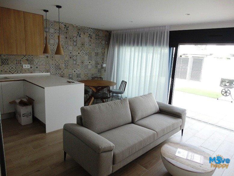 3 chambre Villa/Maison à vendre à Pilar de la Horadada avec piscine garage - 379 900 € (Ref: 8021804)