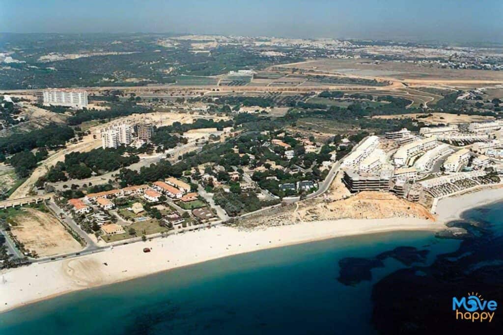 4 soveværelse Villa til salg i Orihuela Costa med swimmingpool garage - € 3.600.000 (Ref: 8021806)