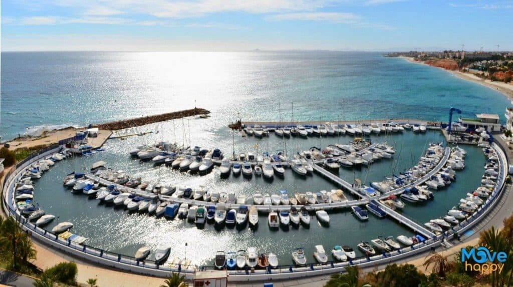 4 soveværelse Villa til salg i Orihuela Costa med swimmingpool garage - € 3.600.000 (Ref: 8021806)