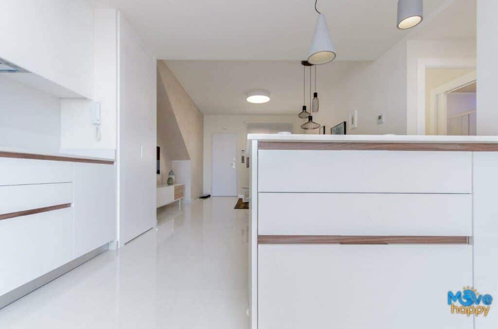 2 soverom Leilighet til salgs i Torrevieja med svømmebasseng garasje - € 275 000 (Ref: 8022023)