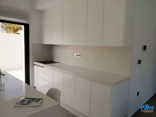 3 soveværelse Villa til salg i Pinar de Campoverde, Pilar de la Horadada med swimmingpool garage - € 422.500 (Ref: 8022031)