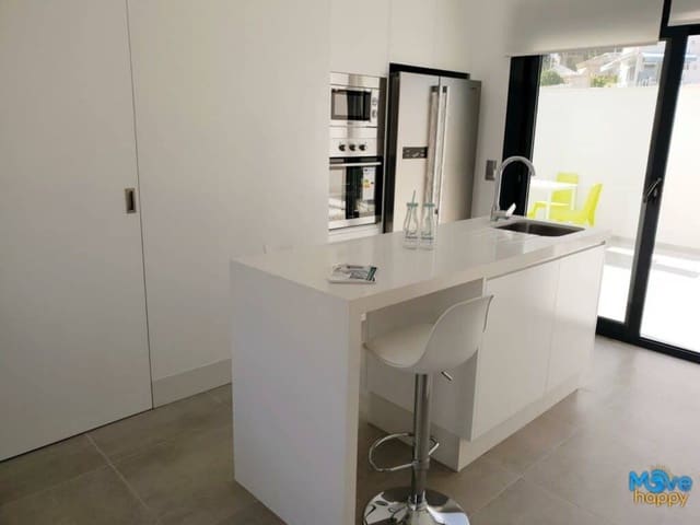 3 soveværelse Villa til salg i Pinar de Campoverde, Pilar de la Horadada med swimmingpool garage - € 422.500 (Ref: 8022031)