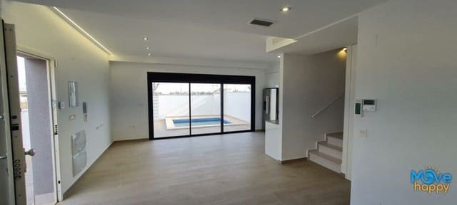 3 Zimmer Villa zu verkaufen in La Zenia, Orihuela mit Pool Garage - 449.900 € (Ref: 8022069)