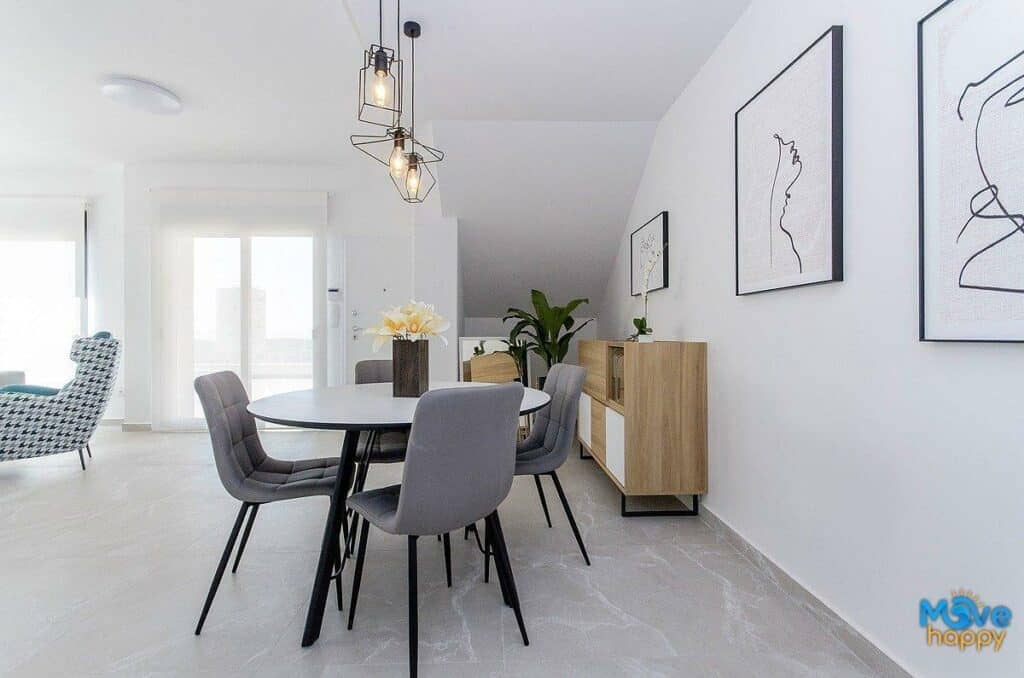 3 makuuhuone Huoneisto myytävänä paikassa San Miguel de Salinas mukana uima-altaan 
autotalli - 415 000 € (Ref: 8022077)