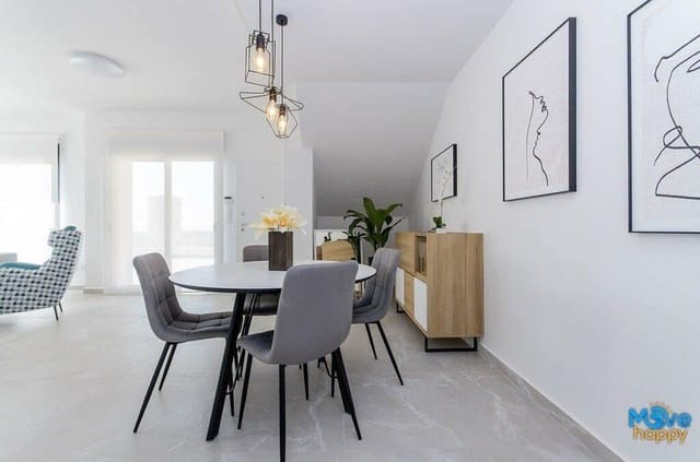 3 Zimmer Apartment zu verkaufen in San Miguel de Salinas mit Pool Garage - 415.000 € (Ref: 8022077)