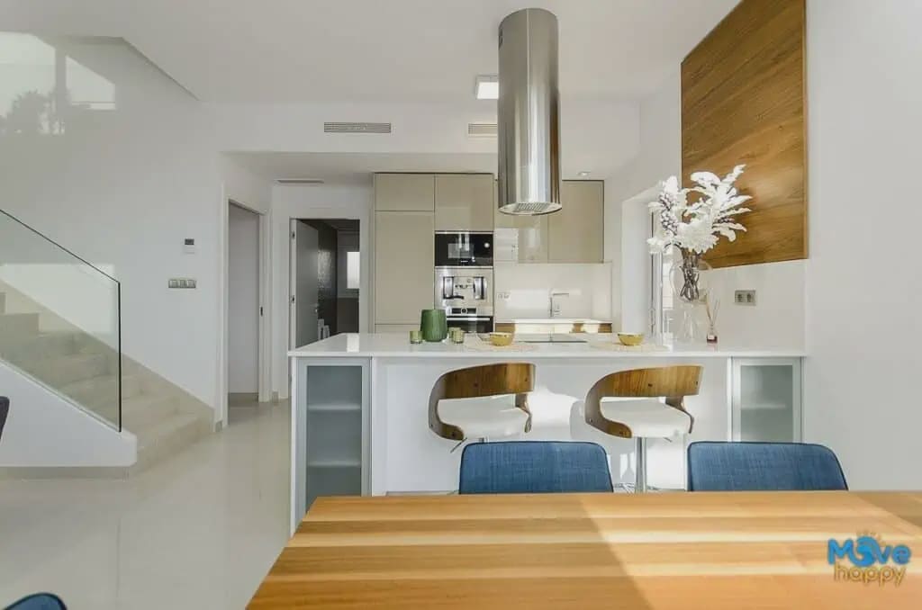 Chalet de 3 habitaciones en Playa Honda en venta con piscina garaje - 489.000 € (Ref: 8022121)