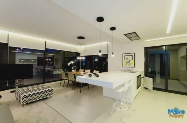 4 soveværelse Villa til salg i Campoamor, Orihuela med swimmingpool garage - € 1.195.000 (Ref: 8022126)