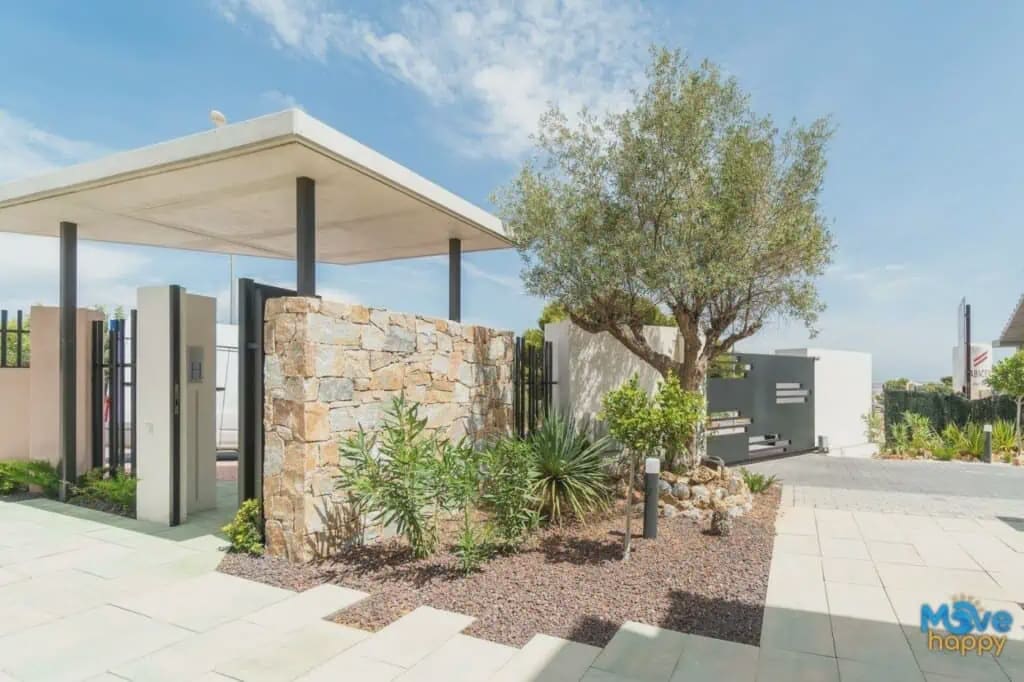 3 chambre Appartement à vendre à Torrevieja avec piscine garage - 299 900 € (Ref: 8022133)