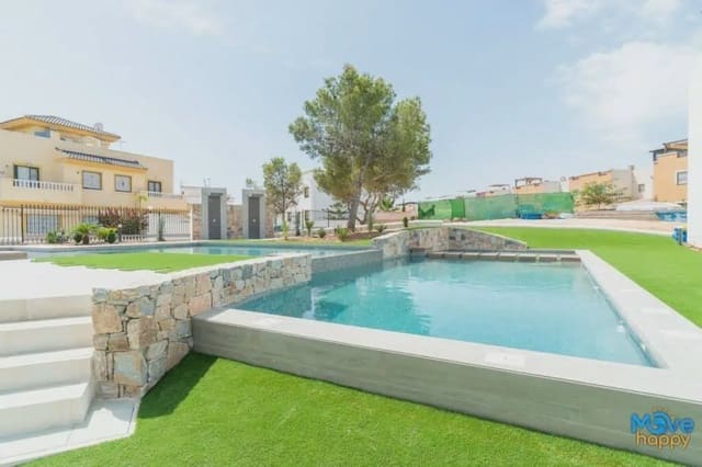 3 makuuhuone Huoneisto myytävänä paikassa Los Balcones - Los Altos, Torrevieja mukana uima-altaan 
autotalli - 299 900 € (Ref: 8022133)