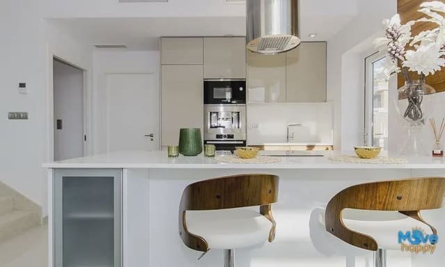 3 slaapkamer Villa te koop in Ciudad Quesada, Rojales met zwembad garage - € 650.000 (Ref: 8022507)