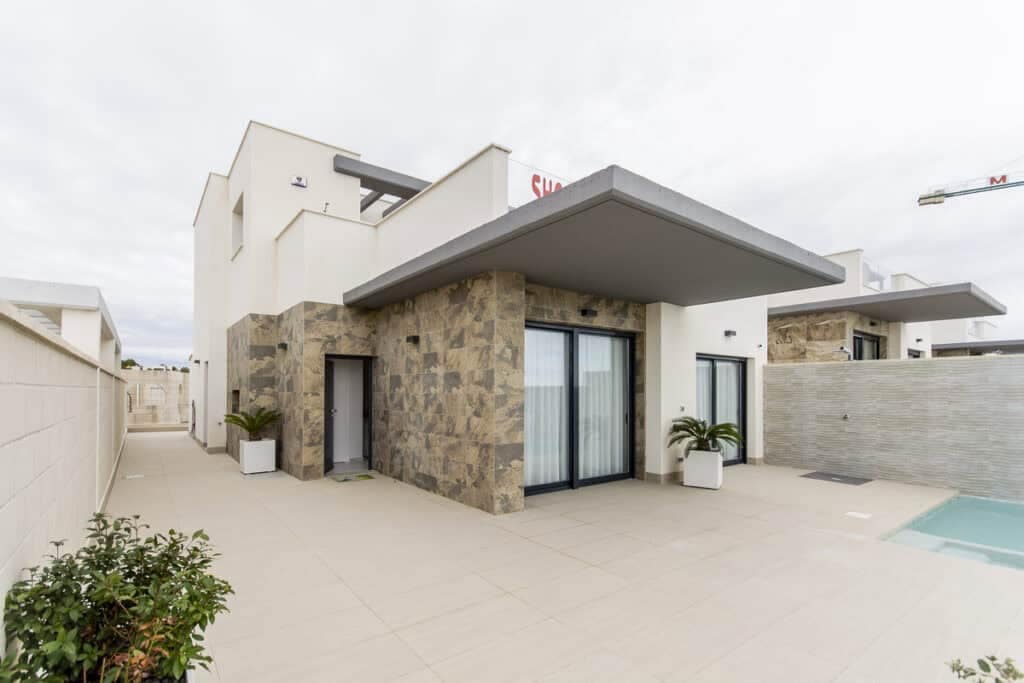 3 soveværelse Villa til salg i San Miguel de Salinas med swimmingpool garage - € 630.000 (Ref: 8198558)