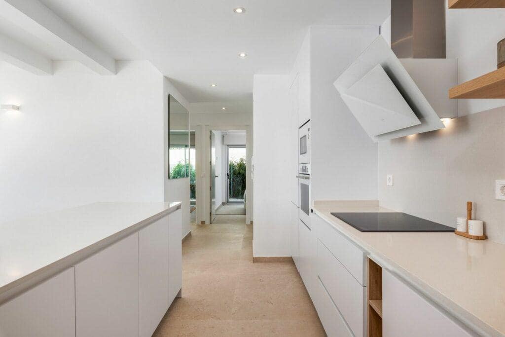 3 bedroom Villa for sale in Los Alcazares with pool garage - € 499,900 (Ref: 8207997)