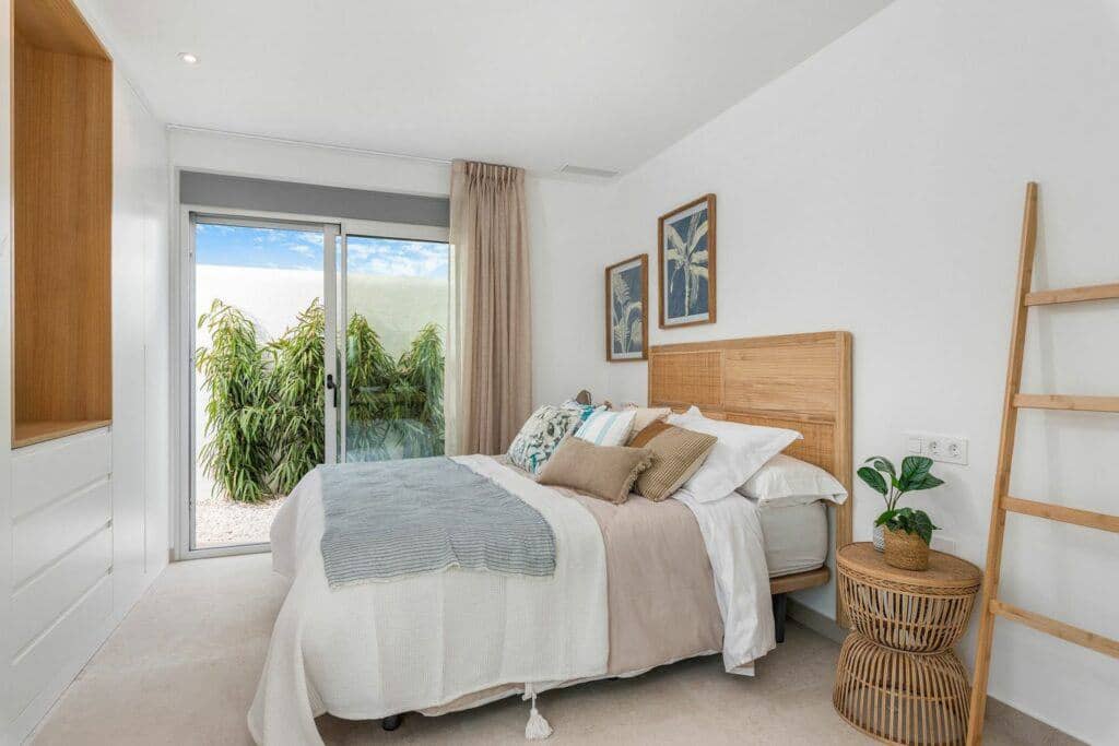 3 bedroom Villa for sale in Los Alcazares with pool garage - € 499,900 (Ref: 8207997)