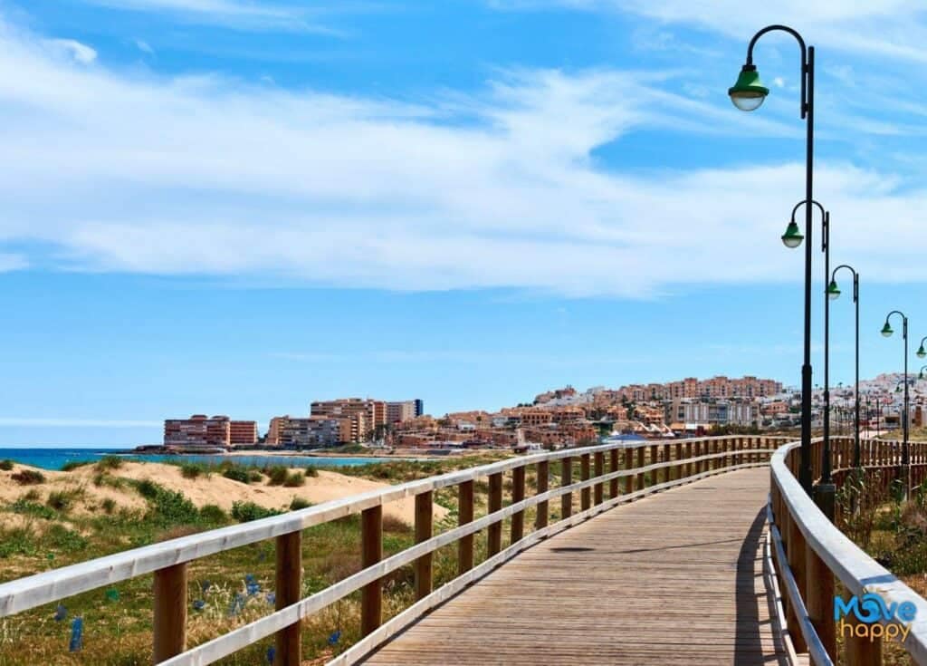 2 soveværelse Lejlighed til salg i Torrevieja med swimmingpool garage - € 285.000 (Ref: 8249744)