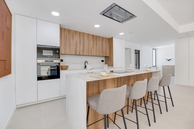 3 chambre Villa/Maison à vendre à Las Lomas de Rame - Bahía Bella, Los Alcázares avec piscine garage - 695 000 € (Ref: 8511023)