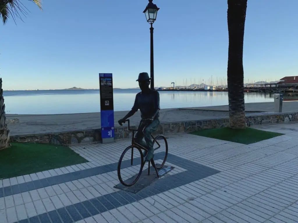 3 soveværelse Villa til salg i Los Alcazares med swimmingpool garage - € 659.000 (Ref: 8513961)