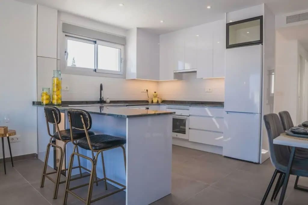 3 soveværelse Villa til salg i Los Alcazares med swimmingpool garage - € 445.000 (Ref: 8518840)