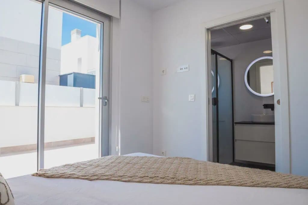 3 soveværelse Villa til salg i Los Alcazares med swimmingpool garage - € 445.000 (Ref: 8518840)